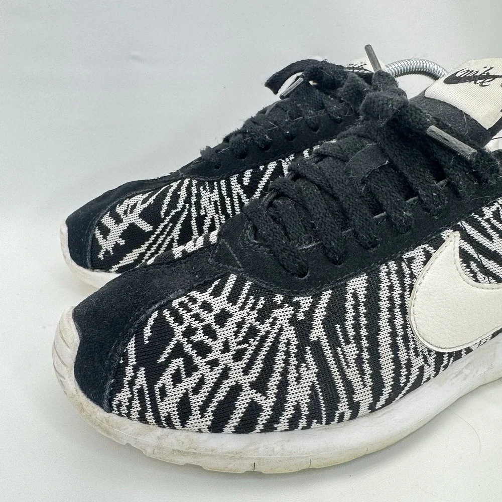 Nike Women's Roshe LD 1000 KJCRD Black White Size 9.5 819845 001 Training Shoes